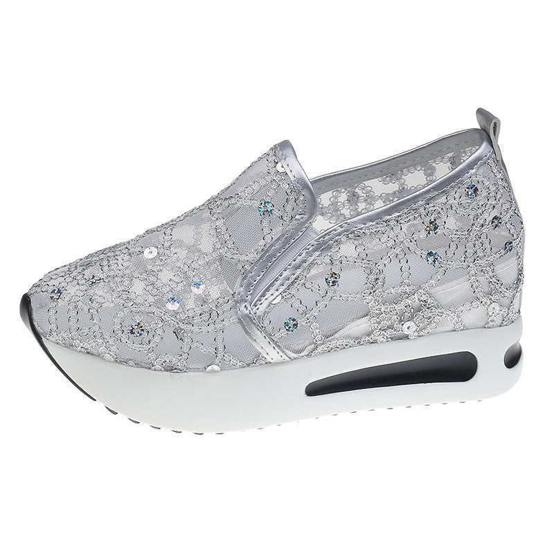 Damen Elegante Keil-Slipper mit transparentem Mesh, Paillettenstickerei und dämpfender Plateau-Sohle Shop Nory