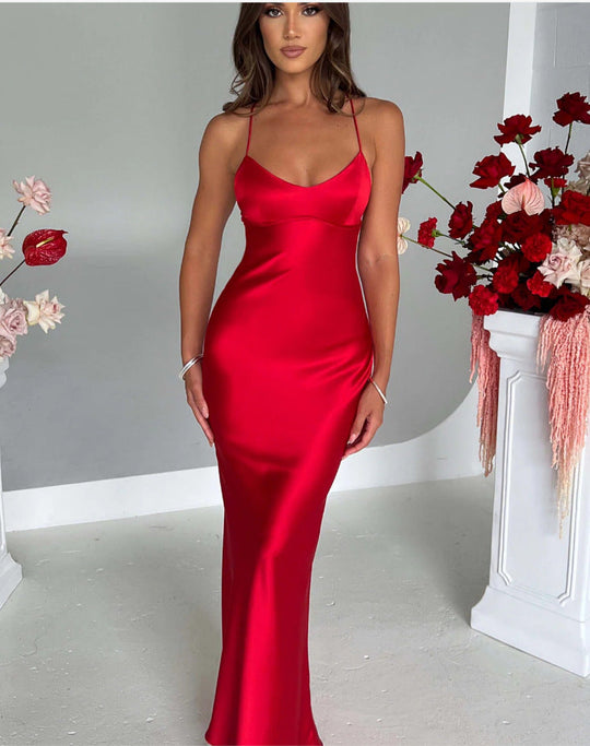 Damen Figurumspielendes Abendkleid mit Schmalen Spaghettiträgern und Elegantem Schnitt