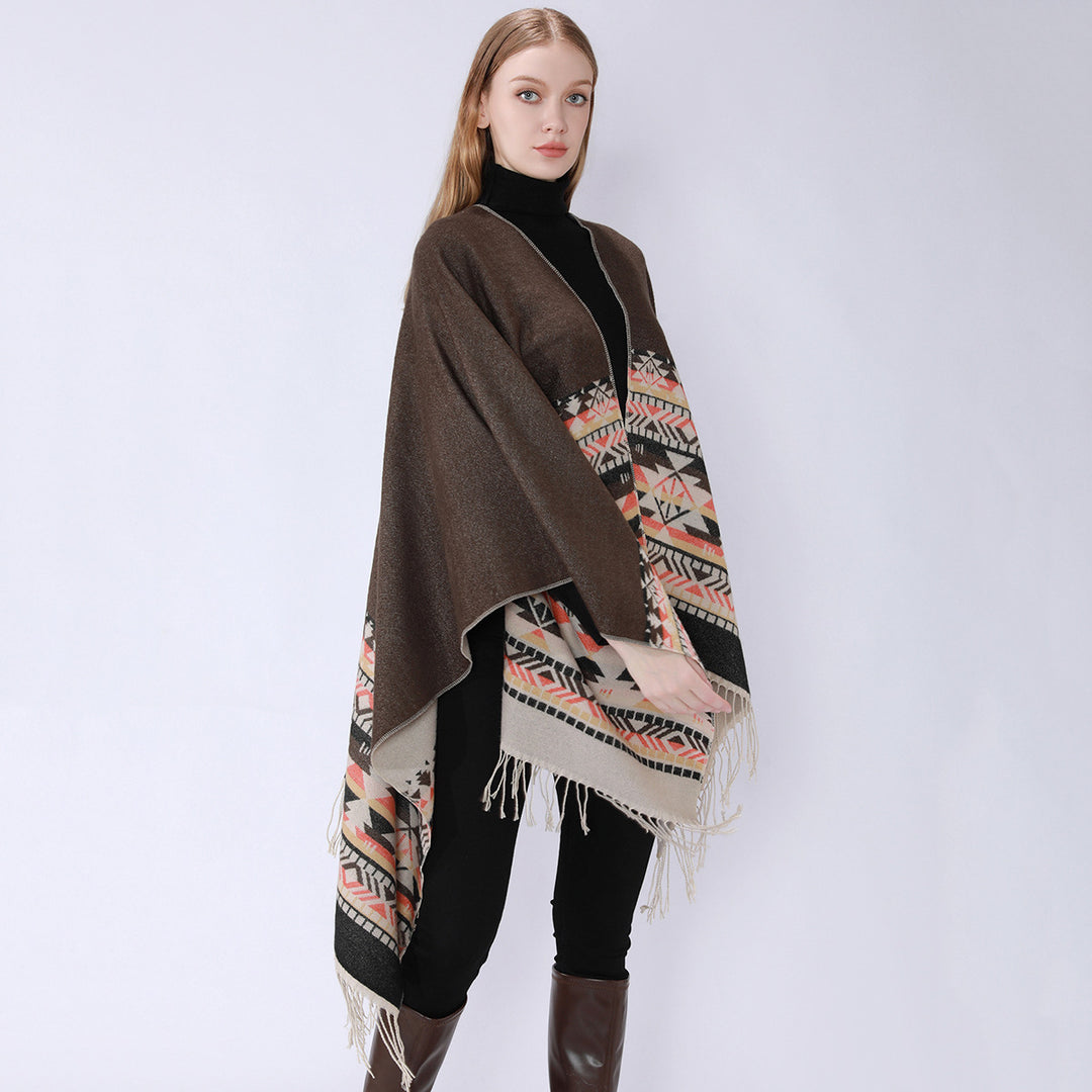 Damen V-Kragen-Überwurfponcho im Kimono-Fall mit Ethno-Bordüre und Fransensaum Shop Nory