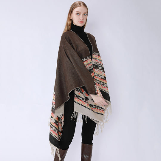 Damen V-Kragen-Überwurfponcho im Kimono-Fall mit Ethno-Bordüre und Fransensaum Shop Nory