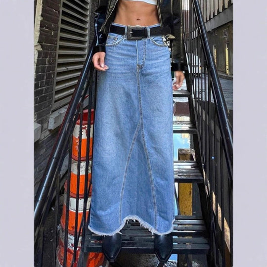 Damen Taillenhoher Denim-Maxi-Rock mit geradem Schnitt, Ziernähten und rohem Fransen-Saum Shop Nory