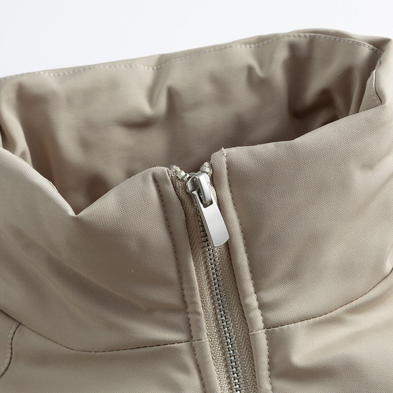 Unisex Boxy-Übergangsjacke mit hohem Stehkragen, kontrastierten Paneelen und Reißverschlusstaschen Shop Nory