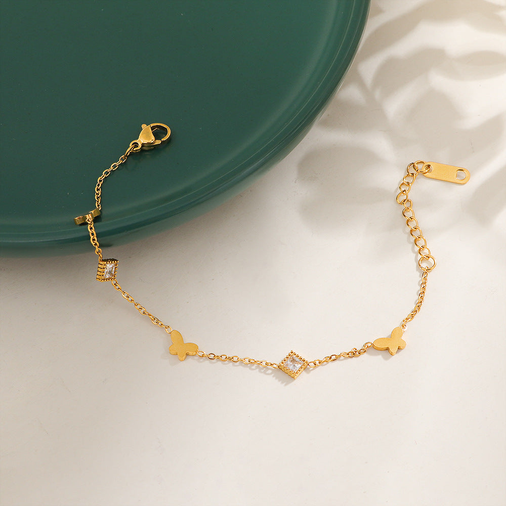 Damen filigranes Armband mit verspieltem Schmetterlings- und Zirkonia-Design Shop Nory