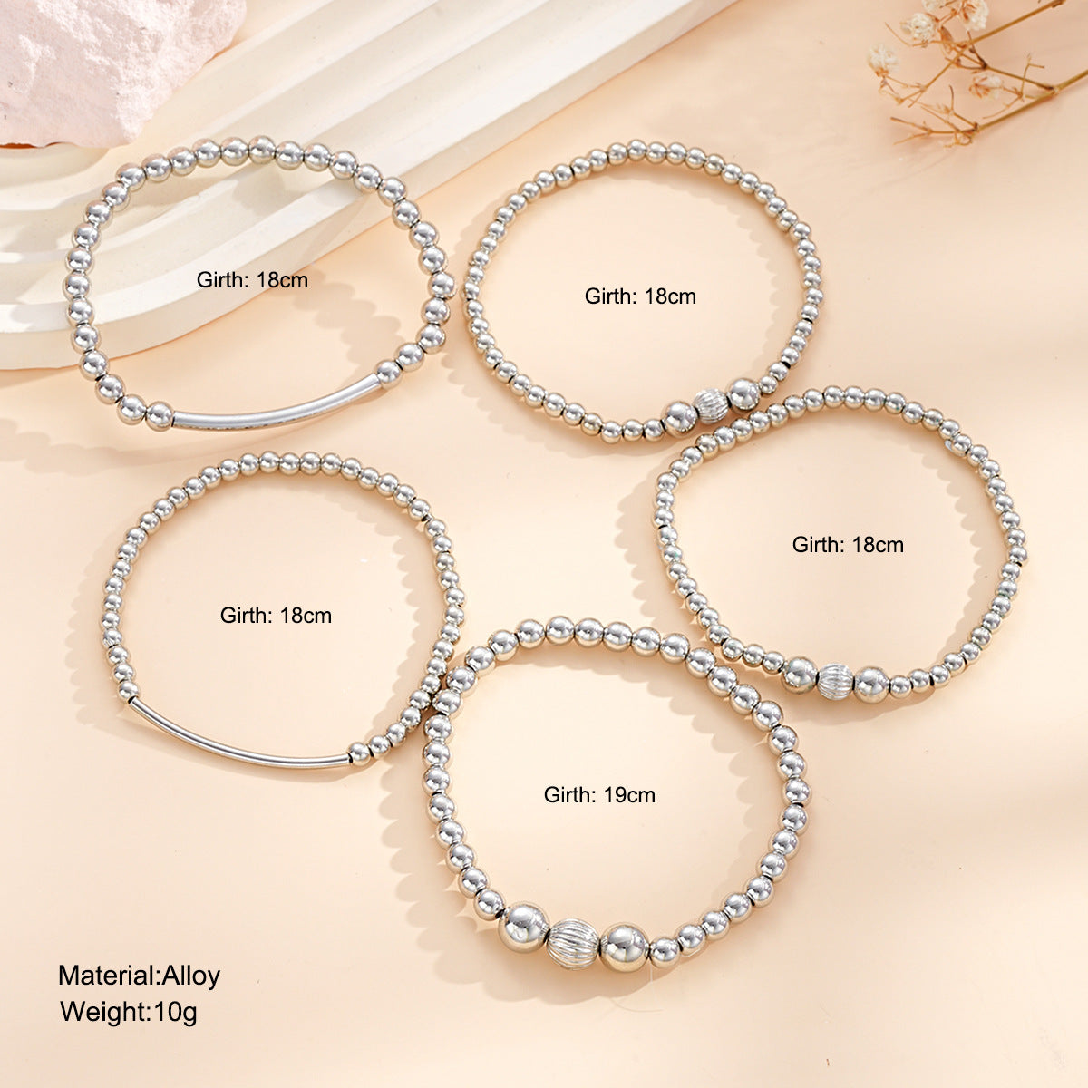 Damen Armband-Set mit eleganten metallischen Details Shop Nory