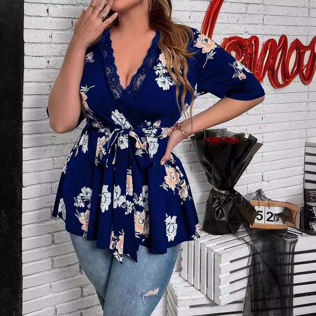 Damen Tailliertes Wickelshirt mit Spitzen‑V‑Ausschnitt und dreiviertel Ärmeln Shop Nory