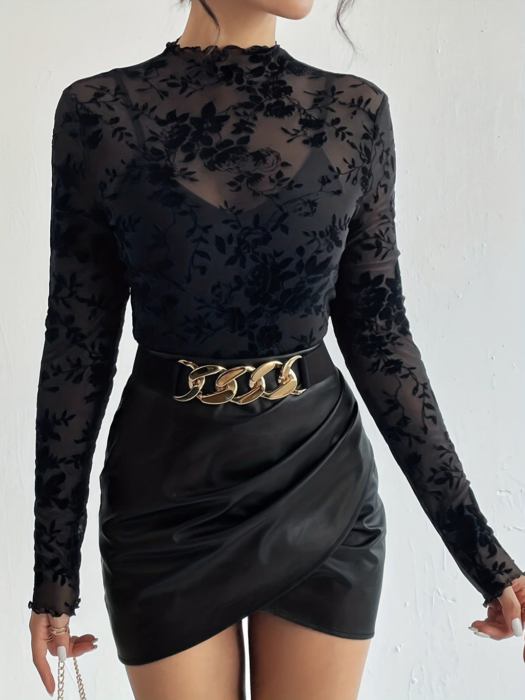 Damen nan transparentes Netzoberteil mit samtigem Floraldruck und Stehkragen