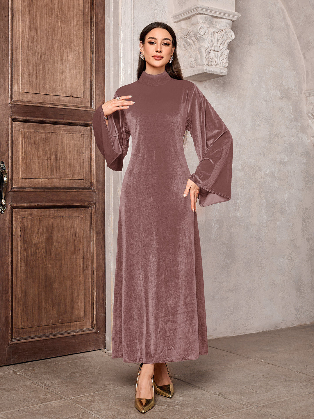 Damen Maxikleid aus Samt mit Stehkragen und Glockenärmeln Shop Nory