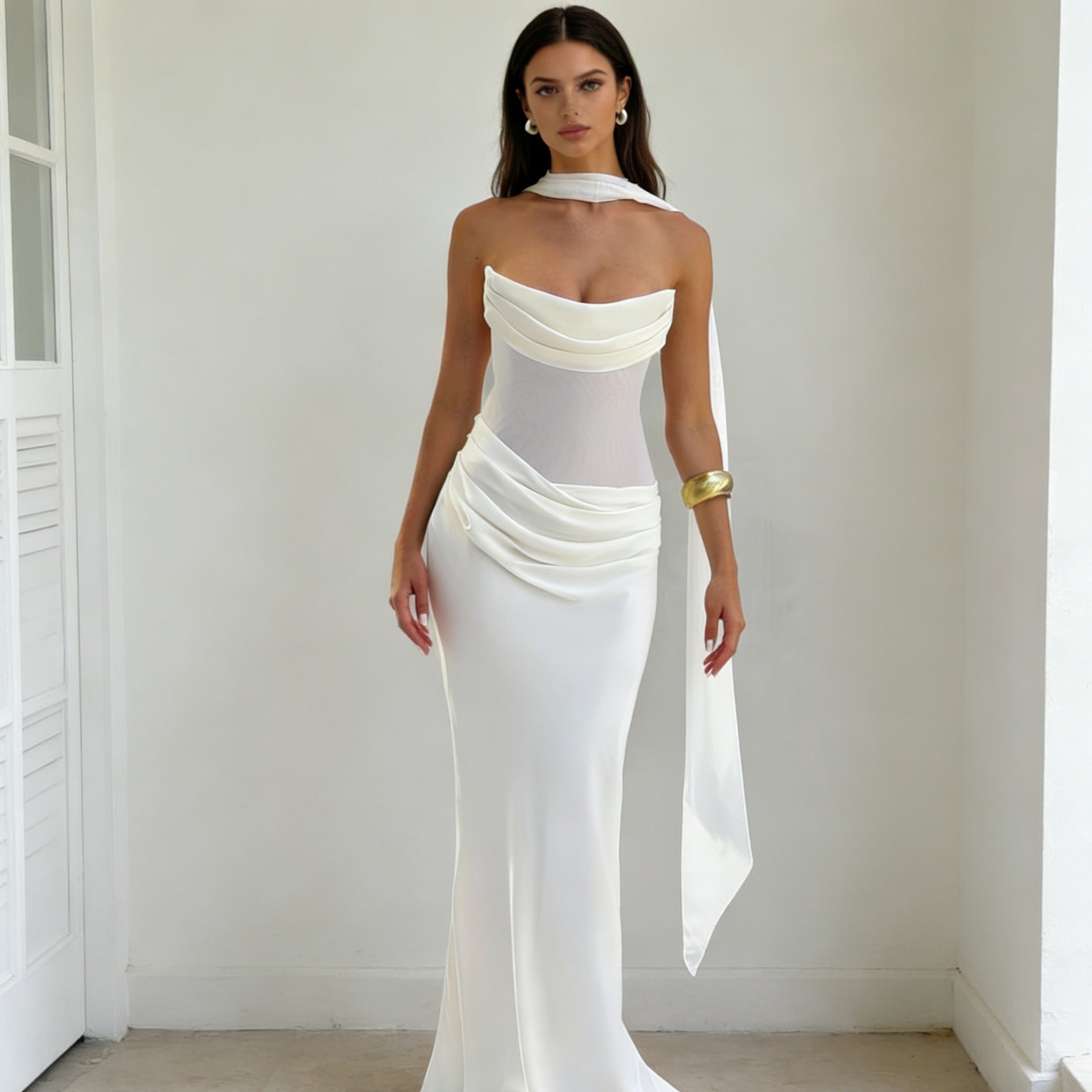 Damen Elegantes schulterfreies Maxikleid mit verführerischem Rüschendetail