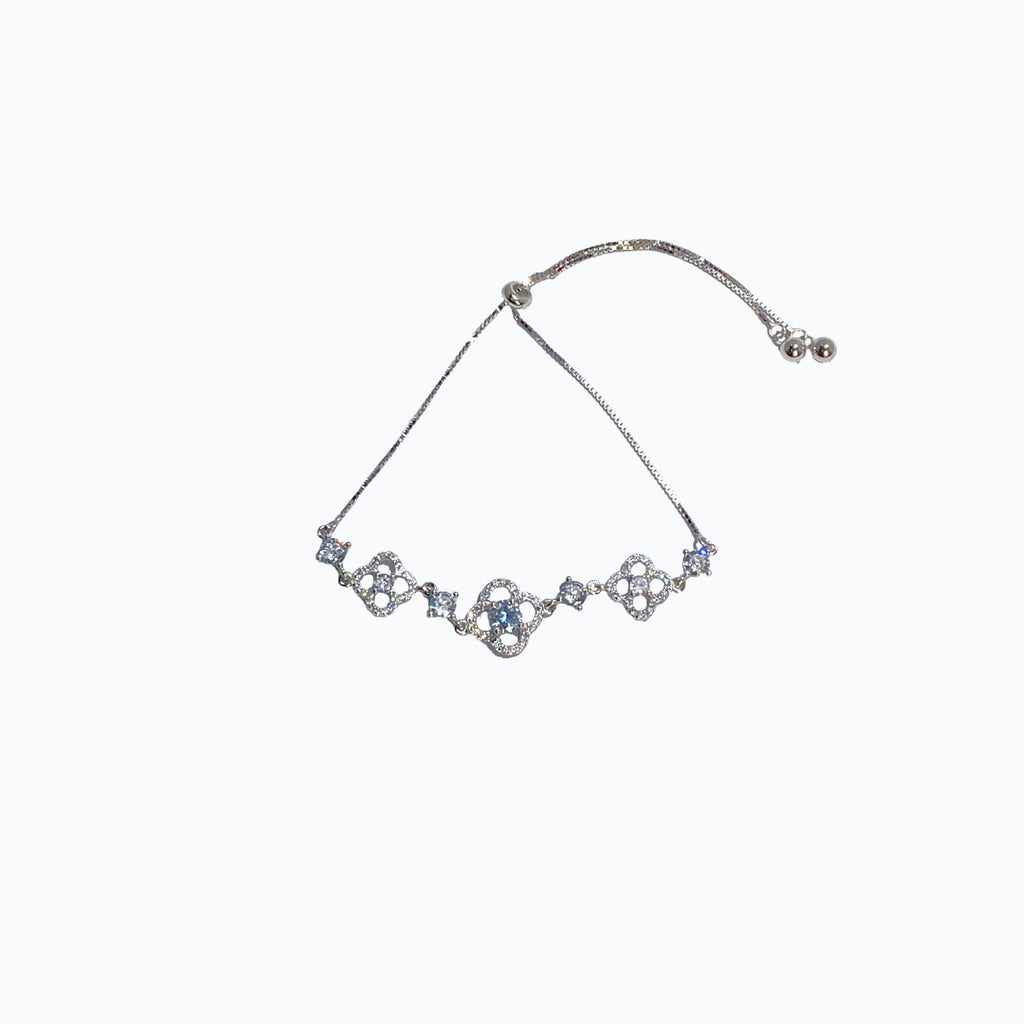 Damen filigranes Armband mit funkelnden Kristallverzierungen Shop Nory