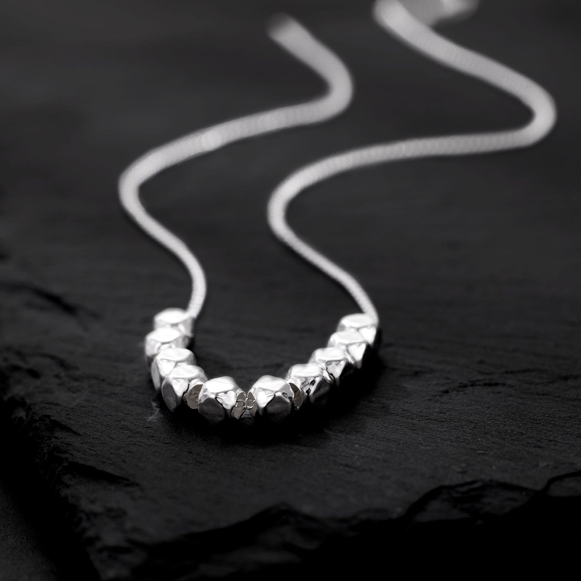 Damen Metallkette mit geometrischem Design Shop Nory