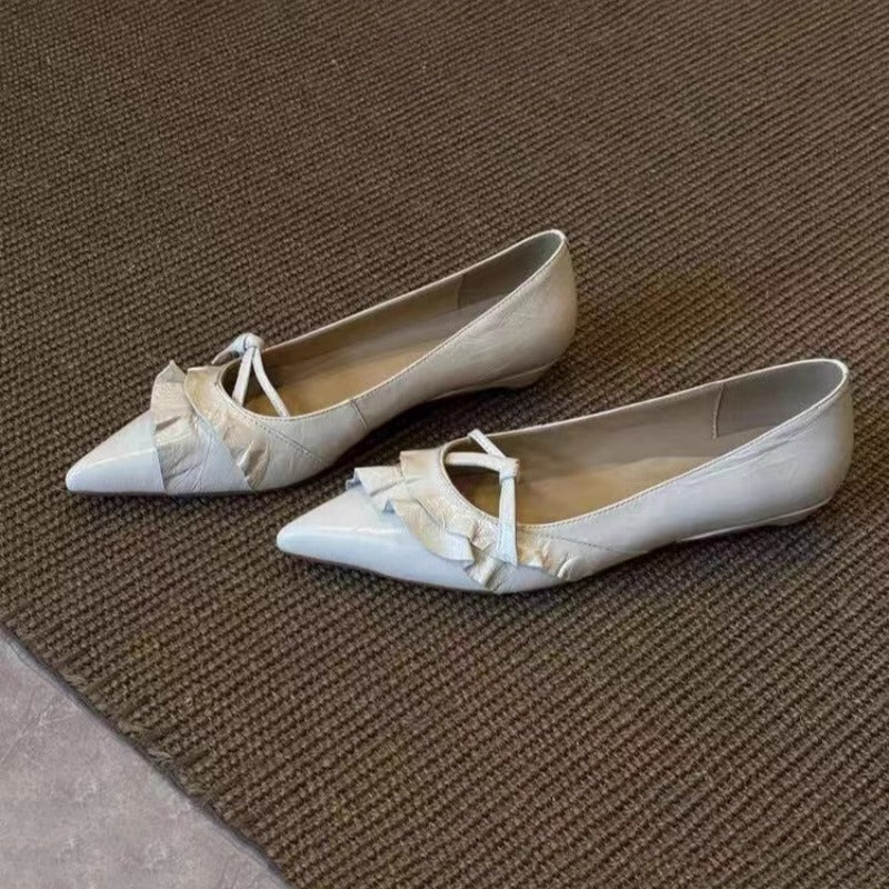Damen Flache spitz zulaufende Lack‑Ballerinas im Mary‑Jane‑Stil mit Zierknoten und elastischem Riemen Shop Nory