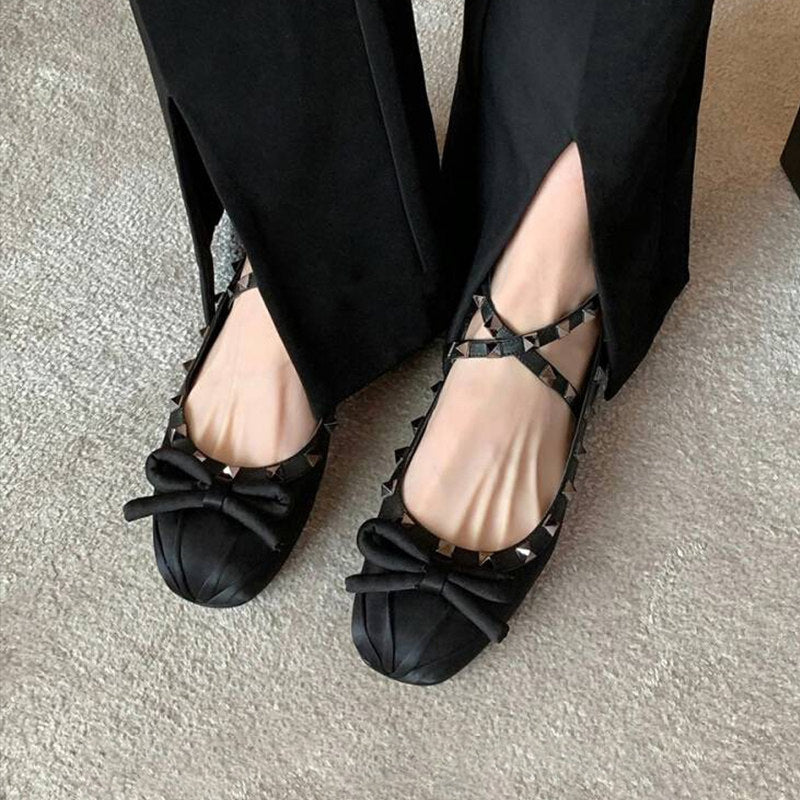 Damen Ballerinas mit stilvollem Nieten-Detail und edlem Schleifenakzent Shopnory