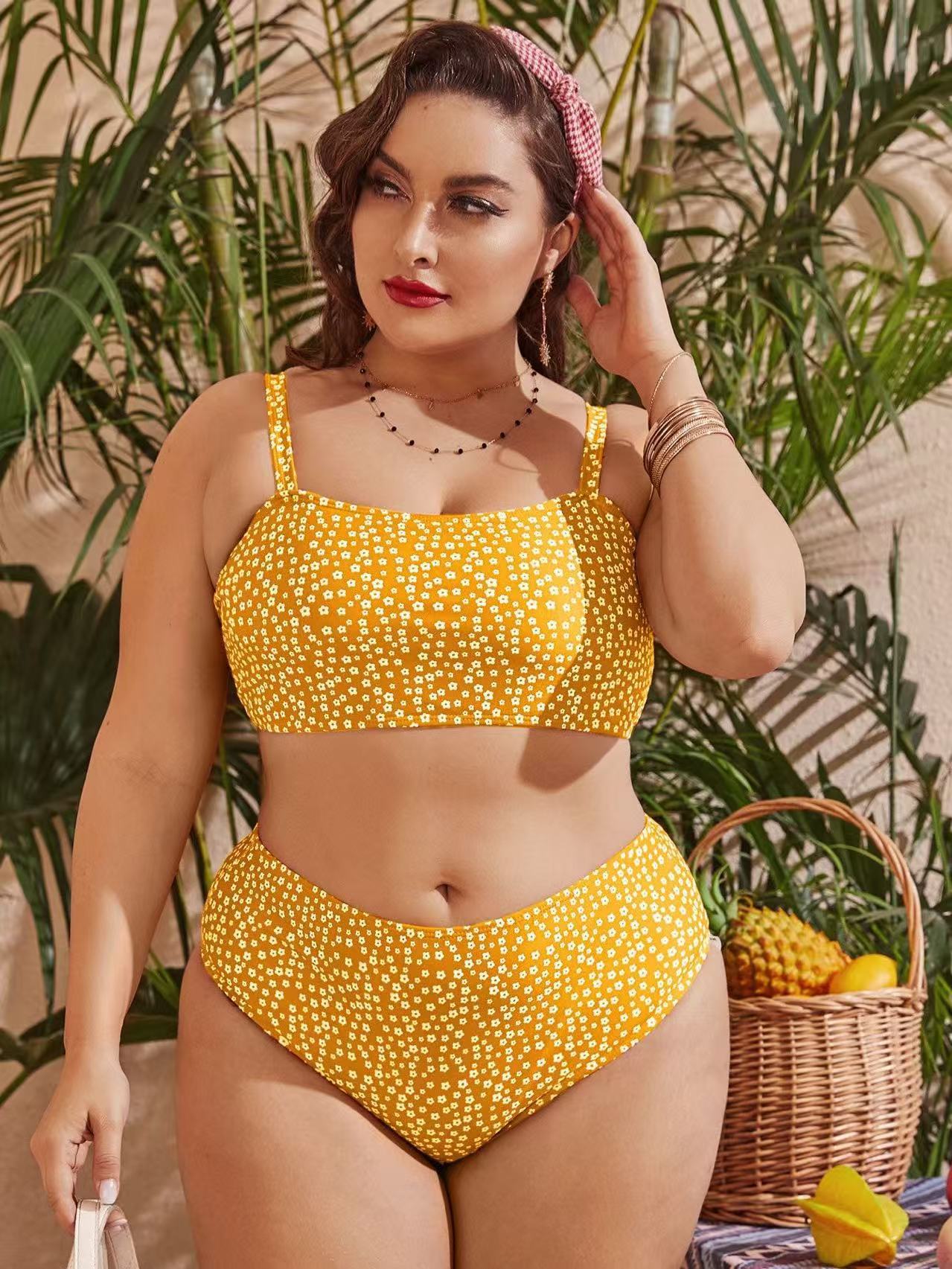Damen Hochgeschnittener Bikini mit verspieltem Punktedesign