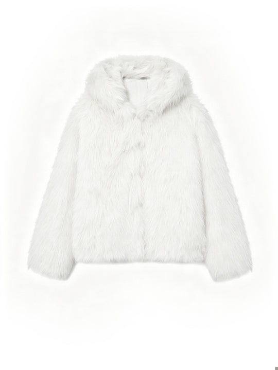 Damen Kurzblouson aus langfaserigem Shaggy‑Faux‑Fur mit hohem Schalkragen und klarer Boxy‑Silhouette Shop Nory