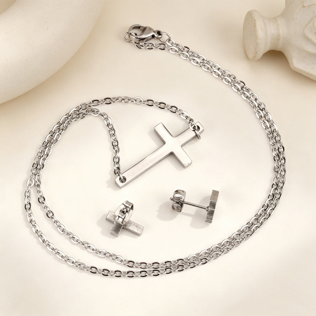 Damen Edelstahl Kreuz Schmuckset mit eleganter Halskette und passenden Ohrsteckern Shop Nory