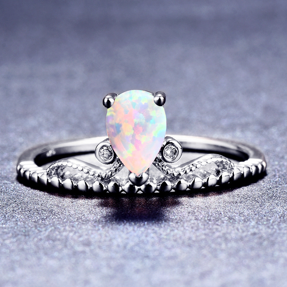 Damen Ring mit kunstvollem Opal und filigranem Design Shop Nory
