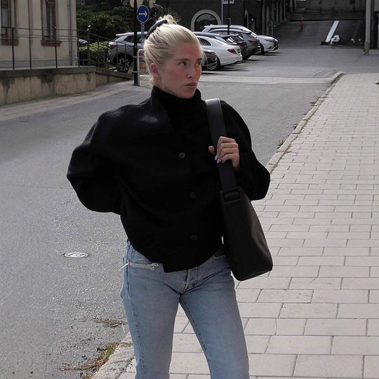 Damen Kurzmantel aus Wollmix mit kastiger Boxy-Silhouette und markanter Knopfleiste Shop Nory
