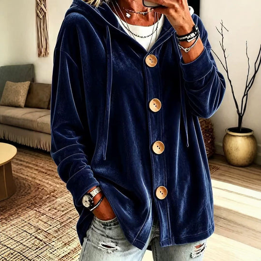 Damen Oversize Kapuzen-Samtjacke mit großen Holzknöpfen und weichem Veloursfutter Shop Nory