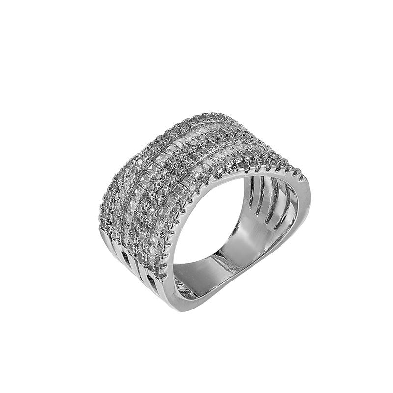 Damen Funkelnder Cocktailring mit Mehrschichtdesign Shop Nory