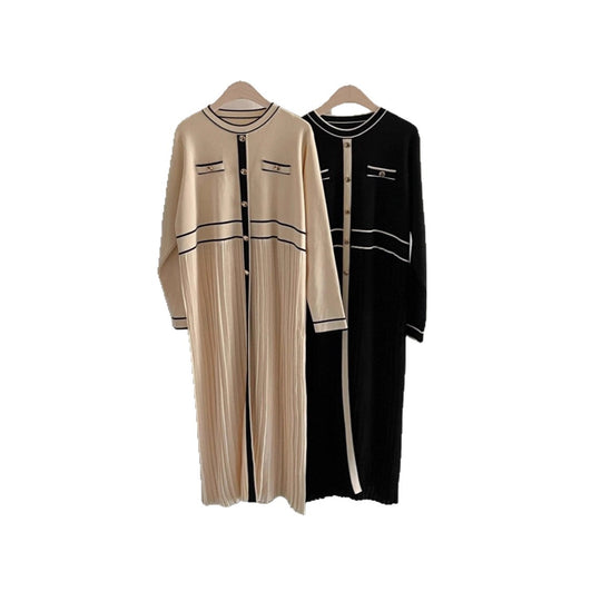 Damen Elegantes Longstrickkleid mit Kontrastpaspel, dekorativer Knopfleiste und plissiertem Rock Shop Nory