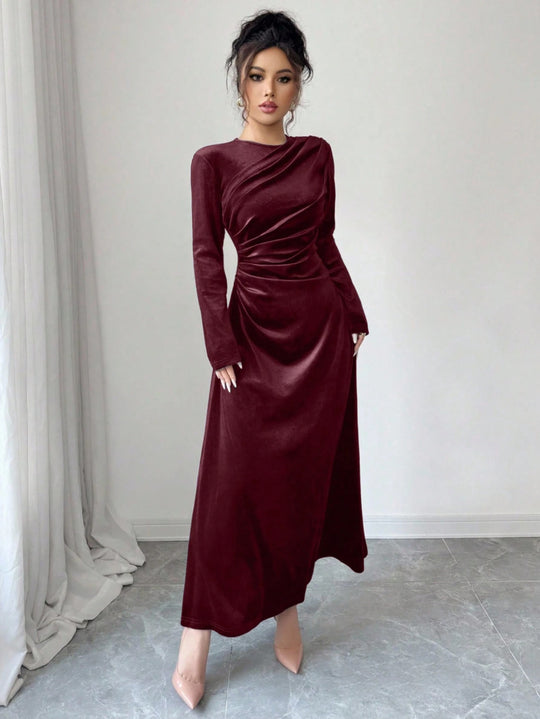Damen Elegantes und stilsicheres Abendkleid Shop Nory