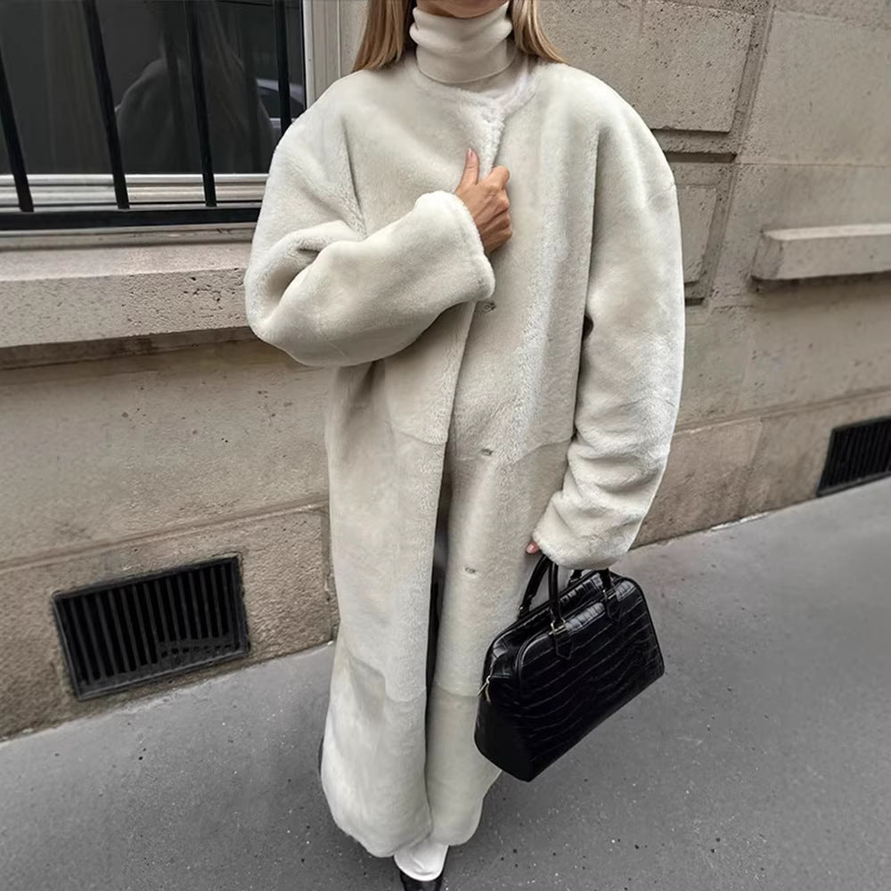 Damen Maxilanger Oversize-Teddymantel mit minimalistischem Stehkragen und verdeckter Druckknopfleiste Shop Nory
