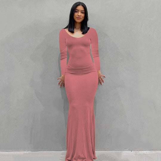 Damen Körperbetontes Maxi‑Jerseykleid mit taillierter Drapierung, langen Ärmeln und ausgestelltem Saum Shop Nory