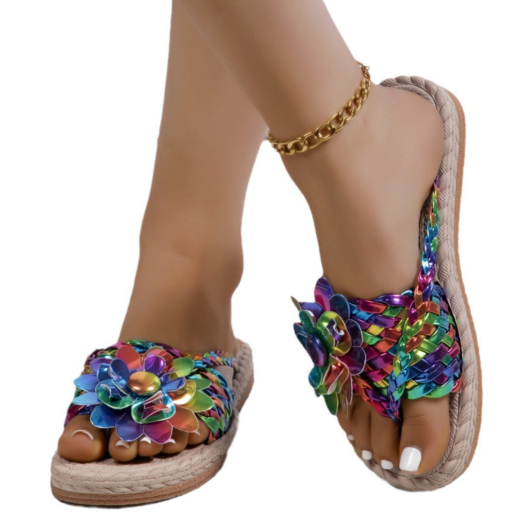 Damen Geflochtene Zehentrenner‑Sandalen mit XXL‑Blütenapplikation und gepolstertem Komfortfußbett Shop Nory