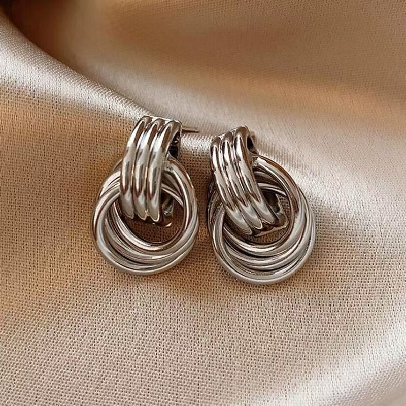Damen Ohrstecker mit modernem Doppelring-Design Shop Nory