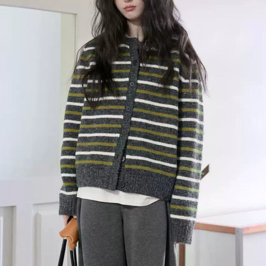 Damen Verspielte Strickjacke mit Streifen Shop Nory