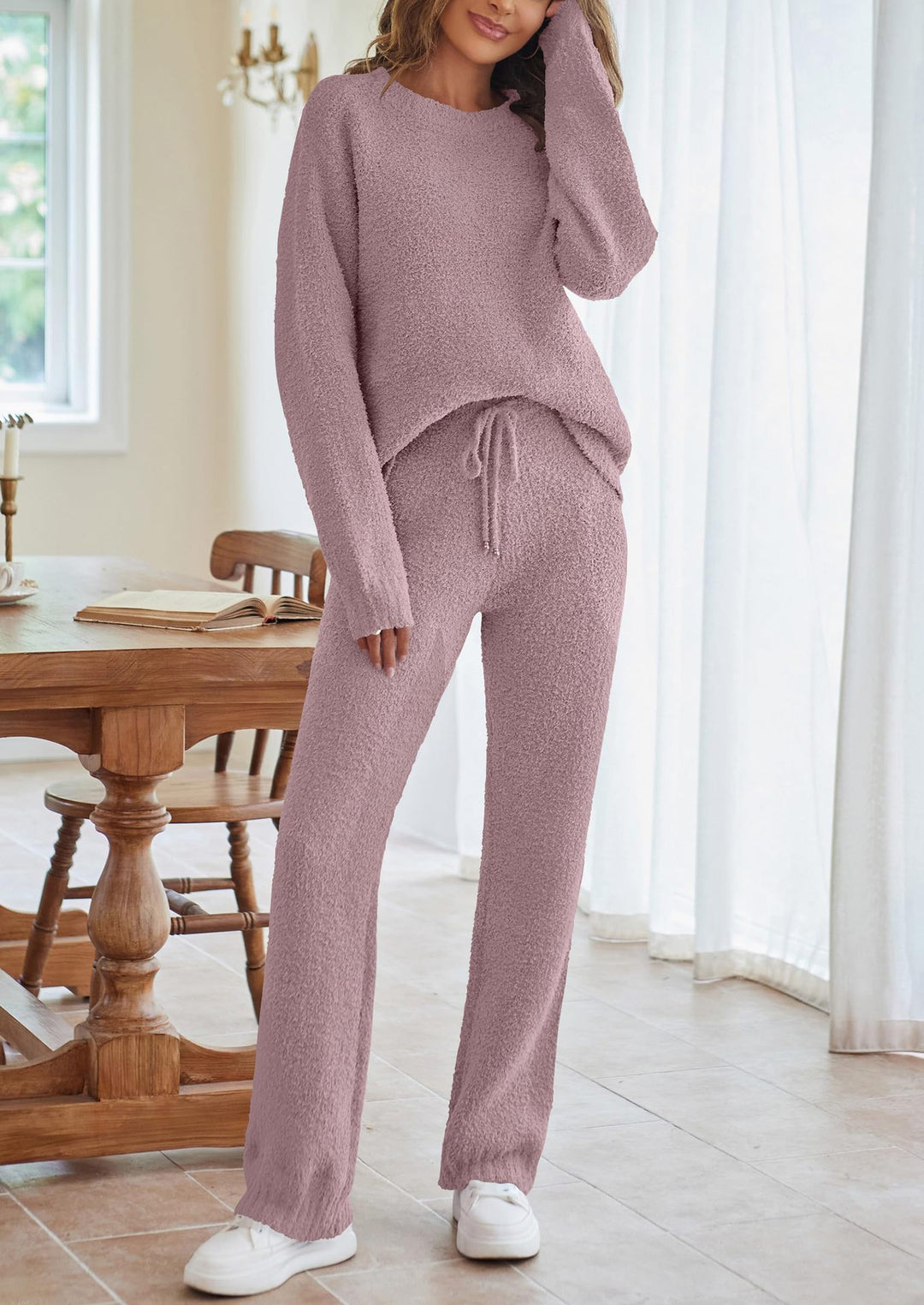 Damen nan kuscheliges Lounge-Set mit Oversize-Pullover und Kordelzughose Shop Nory