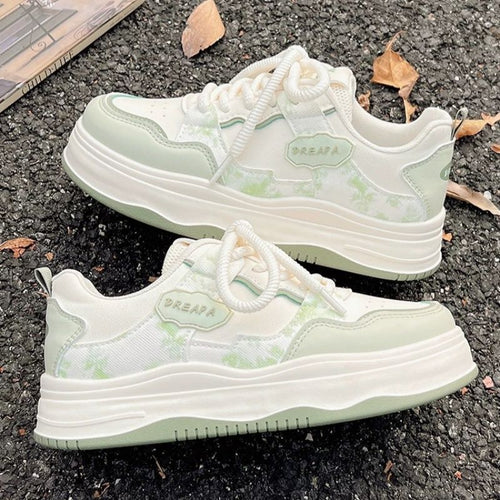Damen Voluminöser Plateau‑Sneaker im Retro‑Citystil mit dezenter Marmorierung und dämpfender Keilsohle Shop Nory