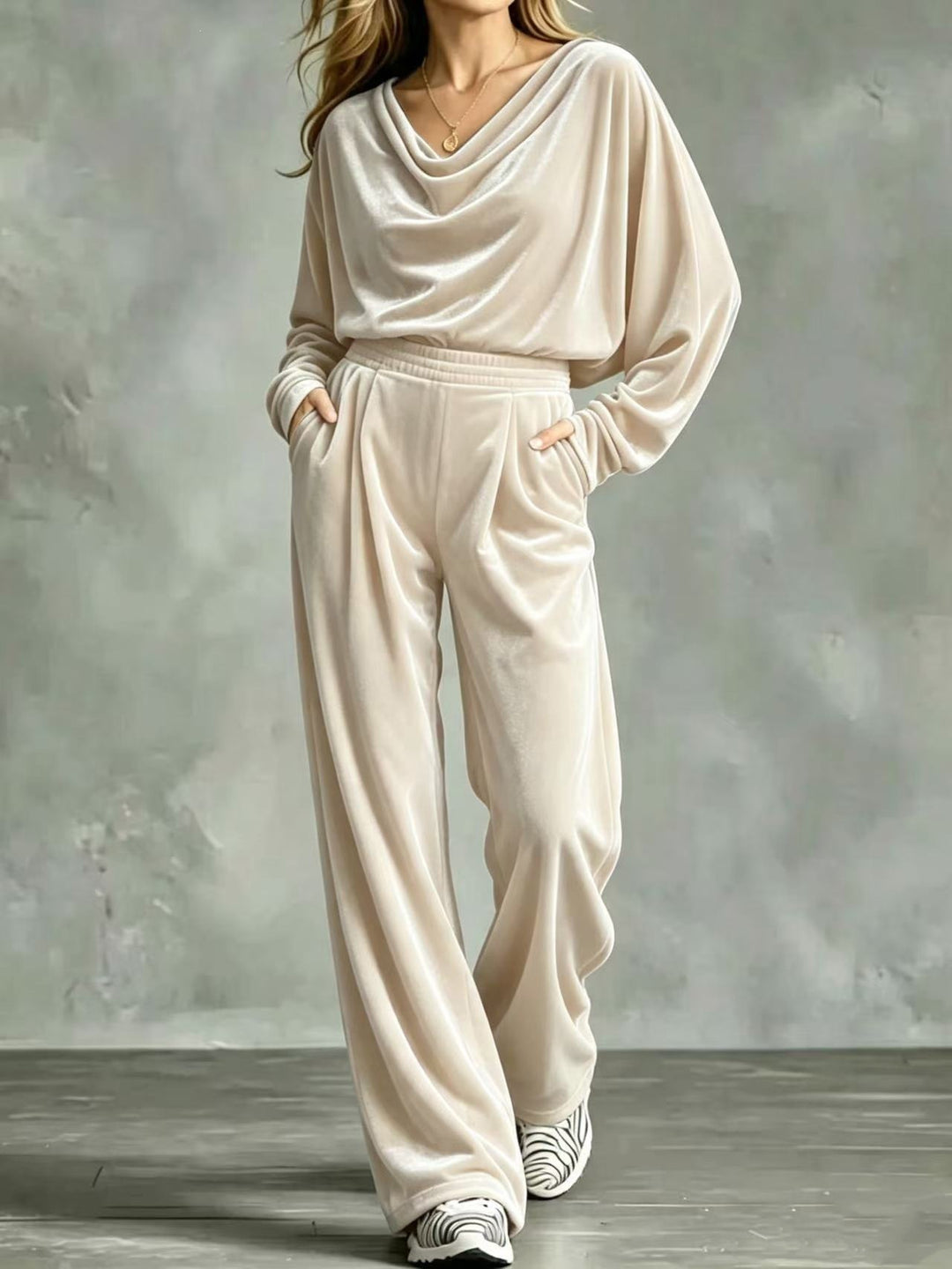 Damen Samt-Loungewear-Set mit Wasserfallkragen, weitem Palazzo-Schnitt und Eingrifftaschen Shop Nory
