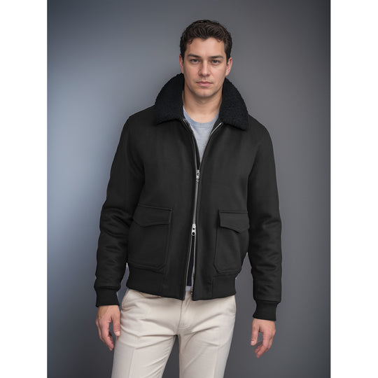 Herren Pilotjacke im Fliegerstil mit Teddykragen, Zwei‑Wege‑Reißverschluss und aufgesetzten Klappentaschen Shop Nory
