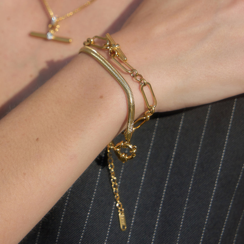 Damen Armband mit elegantem Kettenprofil und hypoallergener Edelstahlverarbeitung Shop Nory
