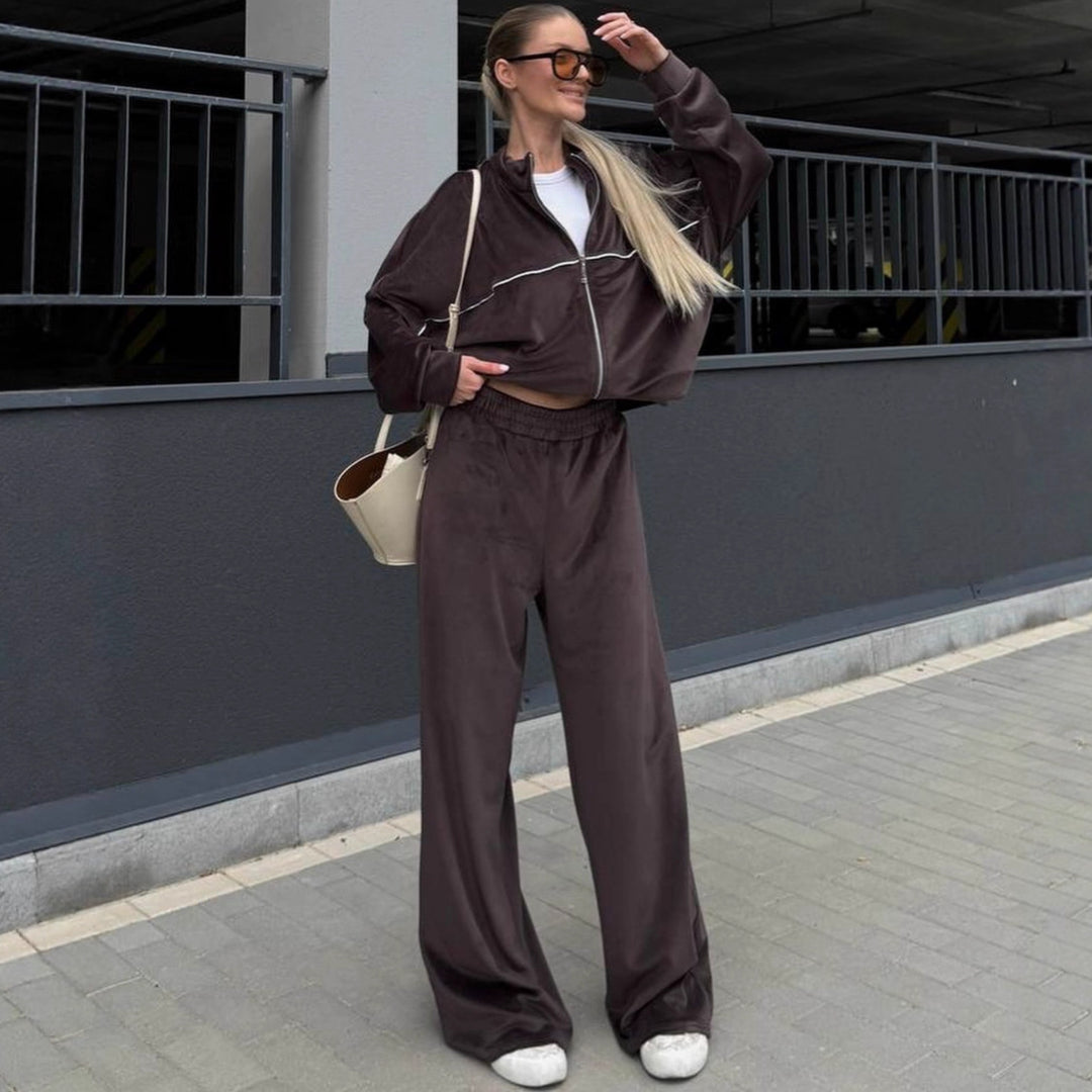 Damen Relaxed-Fleece-Set mit halblanger Zipjacke und extraweiter High-Waist Jogginghose Shop Nory