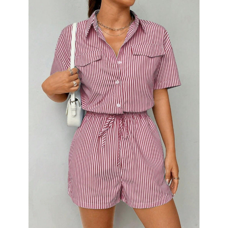 Damen Kurzoverall mit taillierter Passform und praktischen Taschen