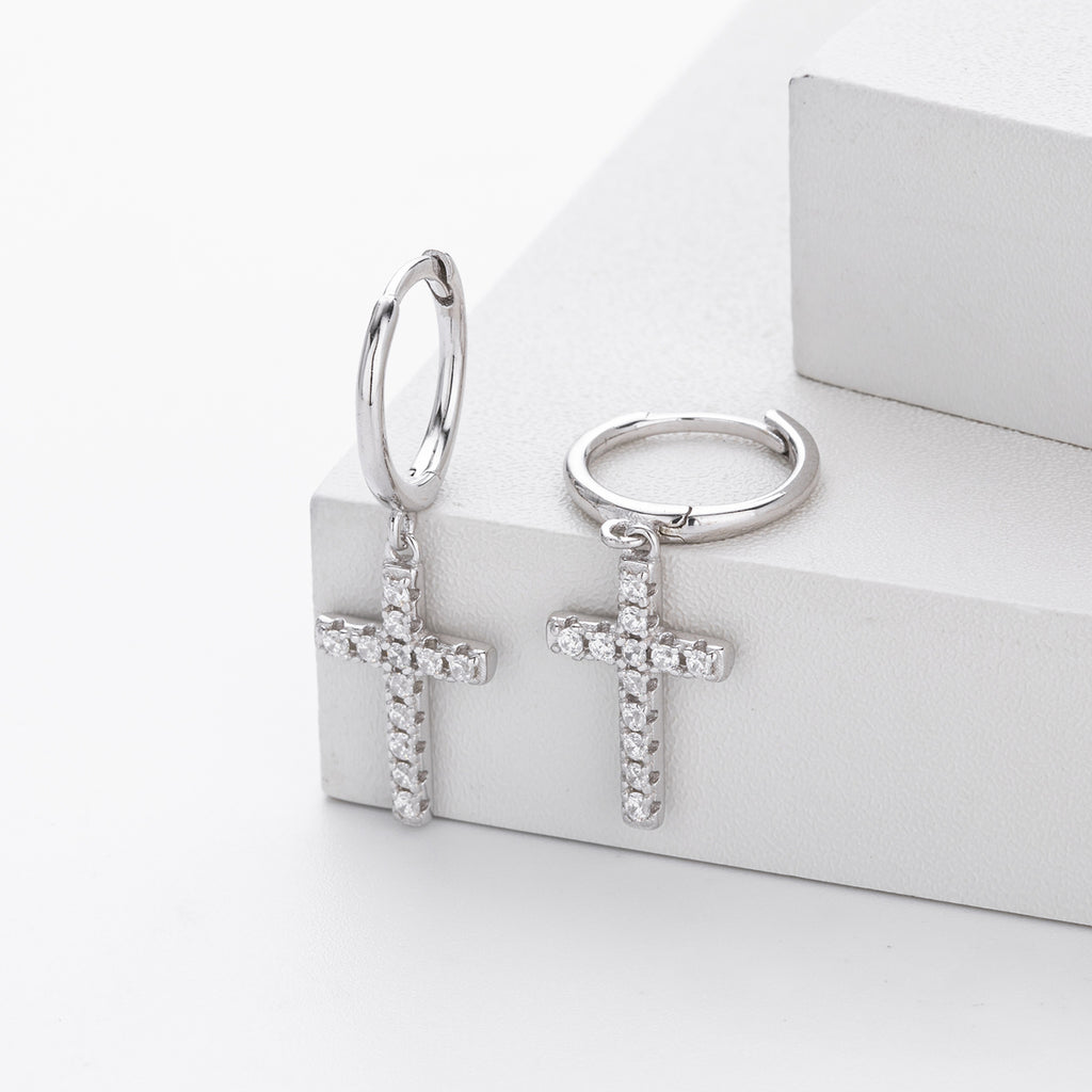 Damen Ohrringe mit Kreuz-Design aus 925 Sterling Silber und hochwertigem Zirkon Shop Nory