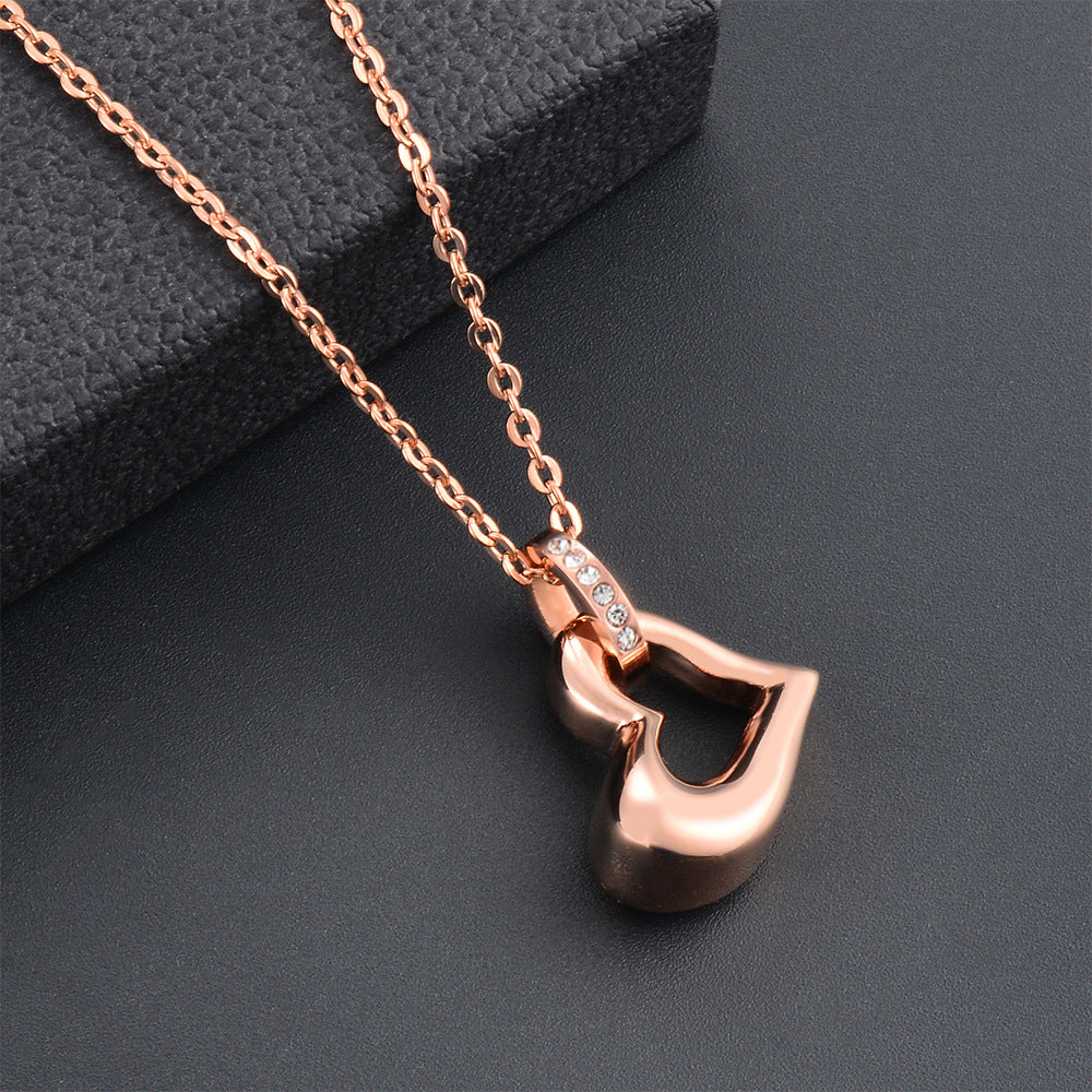 Damen Anhänger mit Herzmotiv und funkelnden Zirkonia Shop Nory