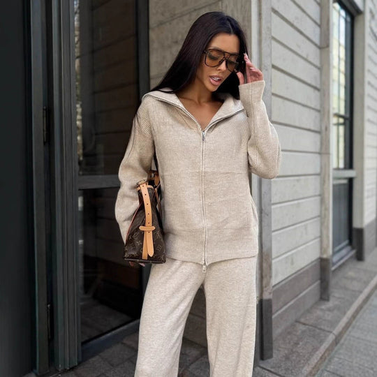 Damen Feinstrick-Loungewear-Set mit Zwei-Wege-Reißverschluss und weitem Umlegekragen Shop Nory