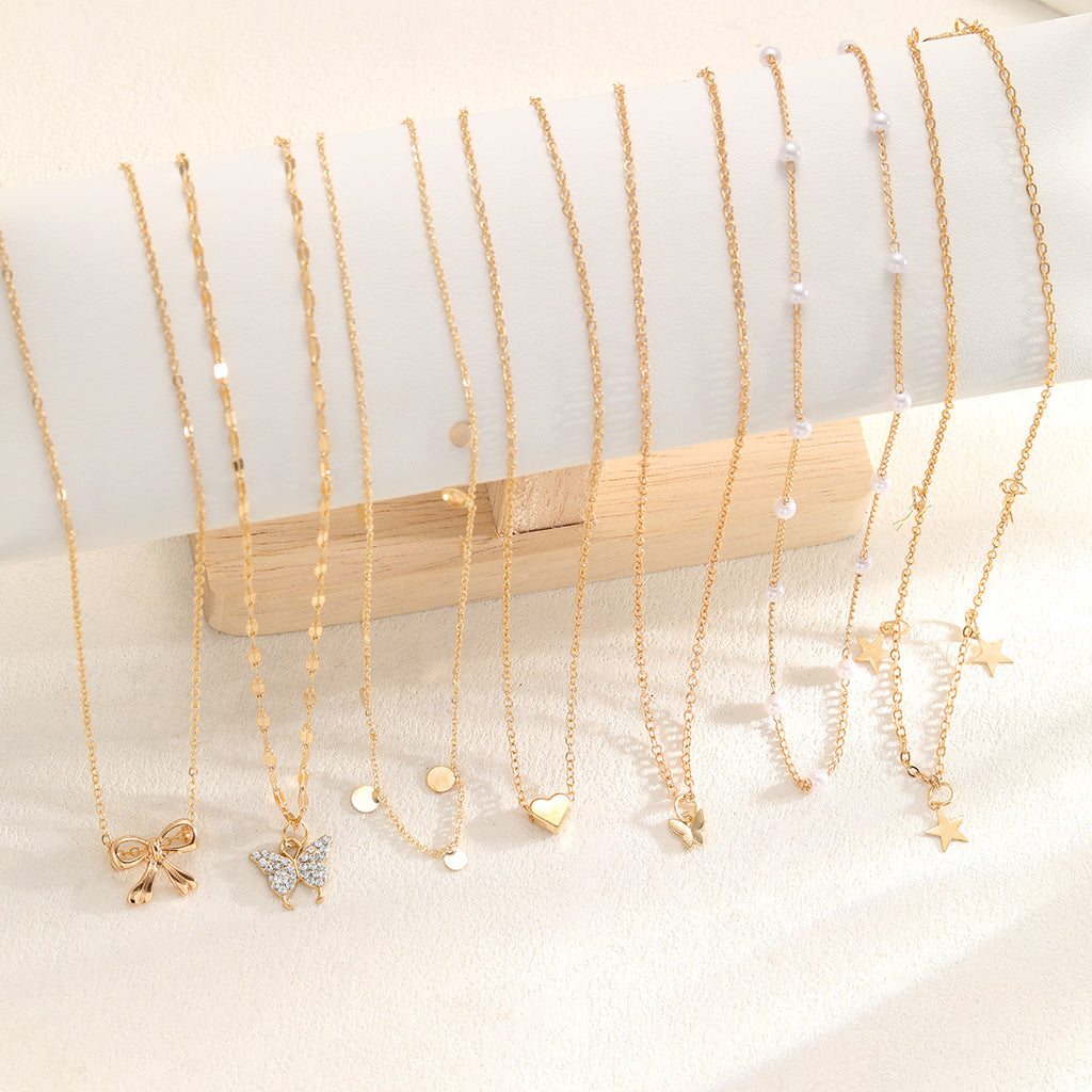 Damen Halskette Set mit funkelnden Anhängern und zarten Designs Shop Nory