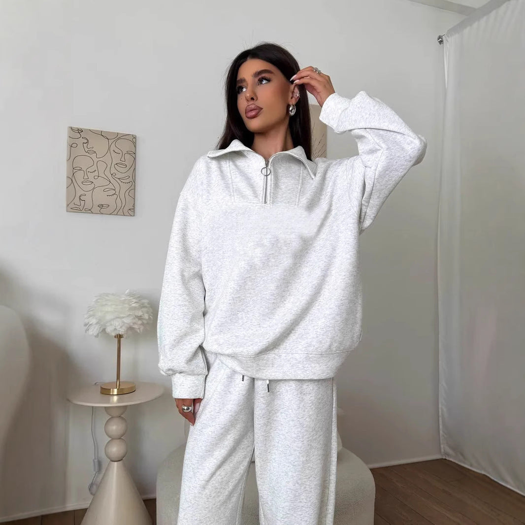 Damen lässiges Sweatset mit halbhohem Reißverschluss Kragen und weitem Jogger Shop Nory