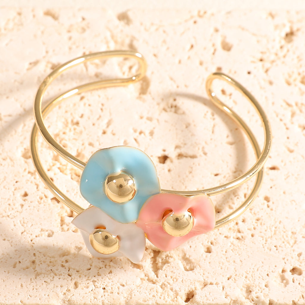 Damen Armreif mit kunstvollem Blumendesign Shop Nory