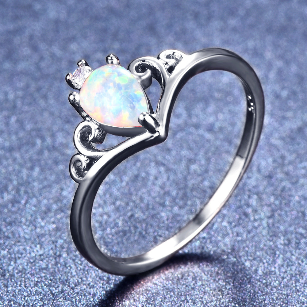 Damen Ring mit filigranem Design und schimmerndem Opal Shop Nory