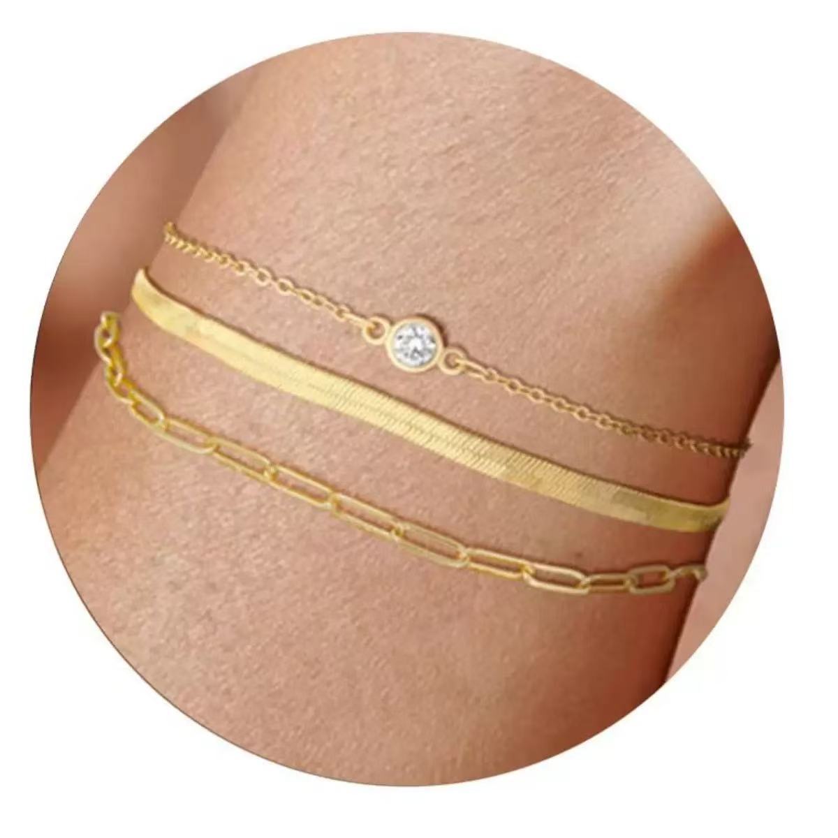 Damen stilvolles Armband-Set mit eleganten Glieder- und Kristallelementen Shop Nory