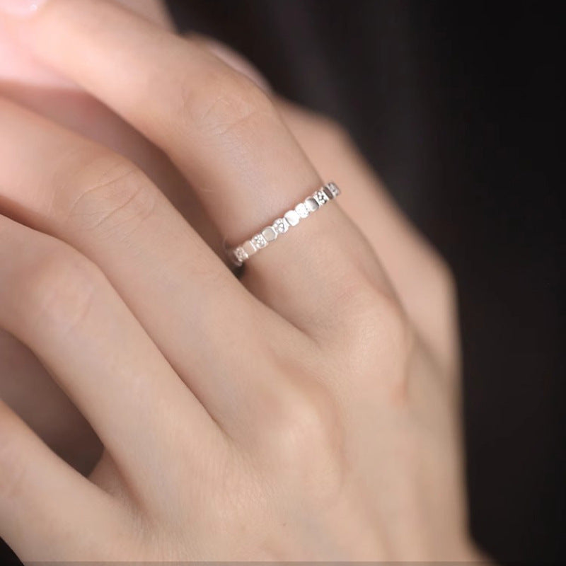 Damenarmreif mit filigranem Totenkopfdesign und hochwertiger Verarbeitung Shop Nory