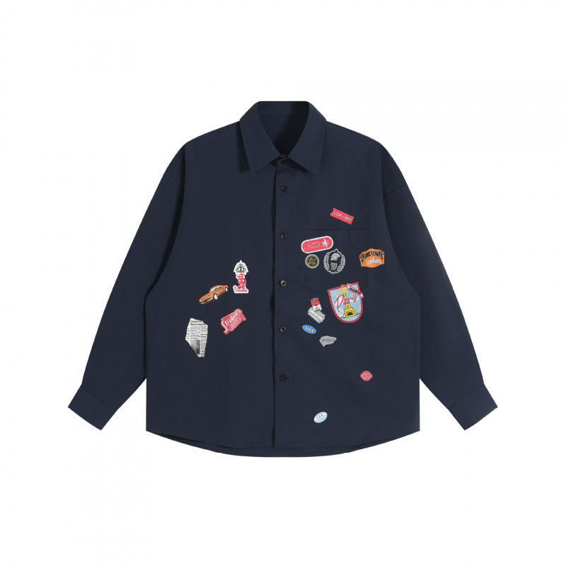 Unisex Oversize-Hemd mit aufgenähten Retro-Patch-Applikationen und kastiger Silhouette Shop Nory