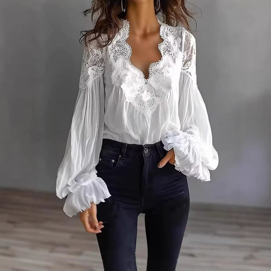 Damen Chiffon-Bluse mit Spitzen-V-Ausschnitt und weiten Plissee-Ärmeln Shop Nory