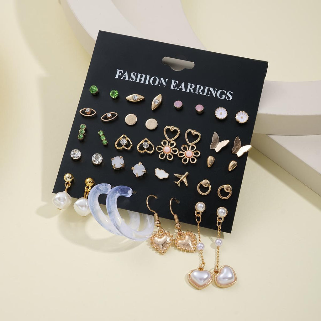 Damen Ohrstecker-Set mit vielfältigen Designs und funkelnden Akzenten Shop Nory