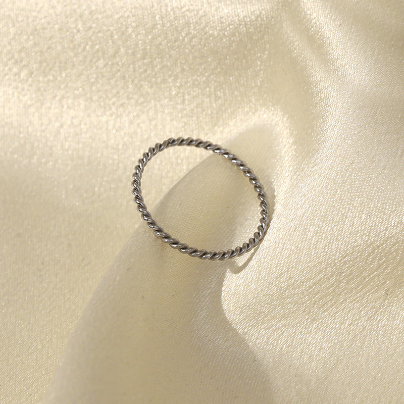 Damen Zart gedrehter Edelstahlring Shop Nory